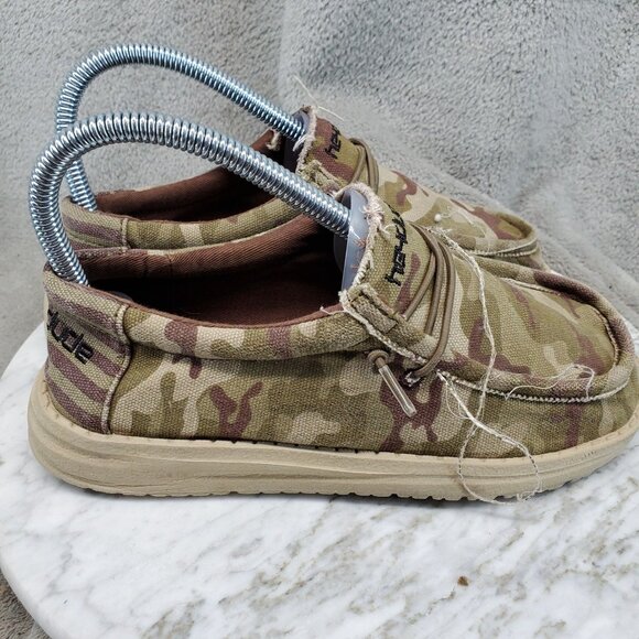 Hey Dude Boys Shoes Size 3 Green Camo Canvas Wally Youth Slip On Sneakers - Picture 4 of 11